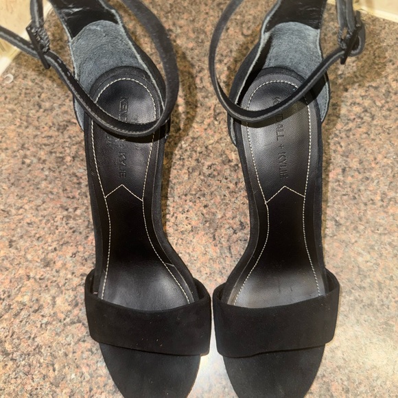 Kendall & Kylie Shoes - Kendall & Kylie Black ankle strap Heels
